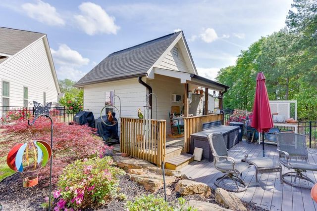 70 Frost Cove, Hoschton, GA 30548