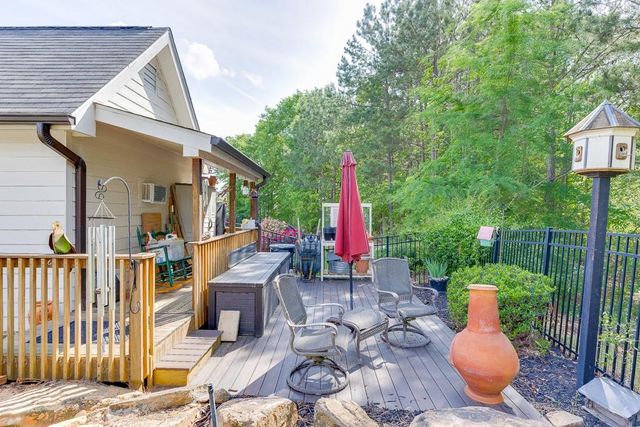 70 Frost Cove, Hoschton, GA 30548