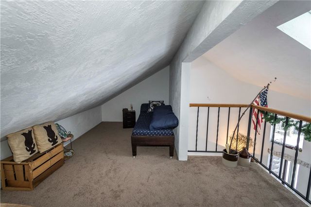 1215 Veech Lane, Hidden Valley, PA 15502