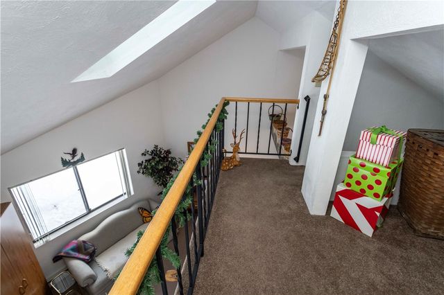 1215 Veech Lane, Hidden Valley, PA 15502