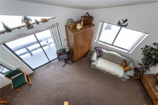 1215 Veech Lane, Hidden Valley, PA 15502