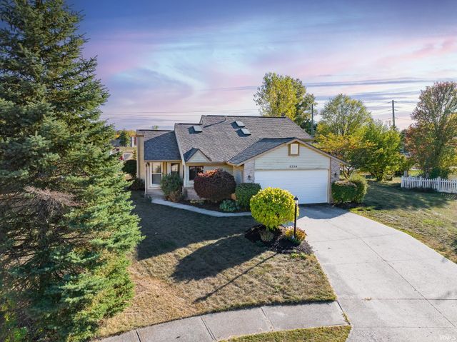 5734 Senna Court, Fort Wayne, IN 46804