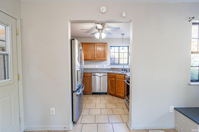 5734 Senna Court, Fort Wayne, IN 46804