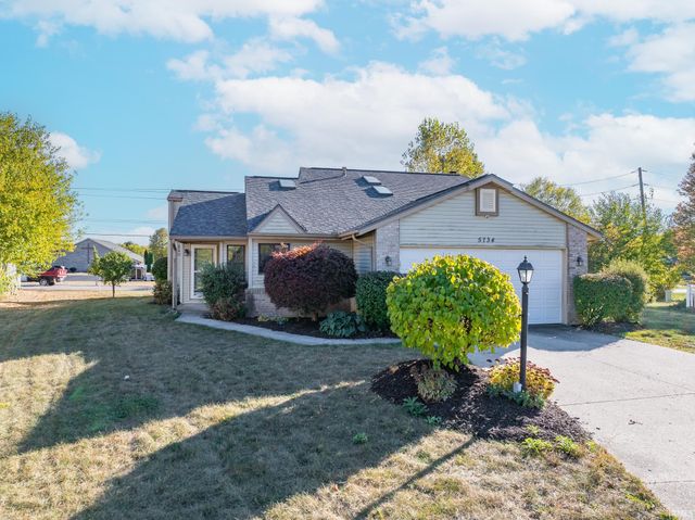 5734 Senna Court, Fort Wayne, IN 46804