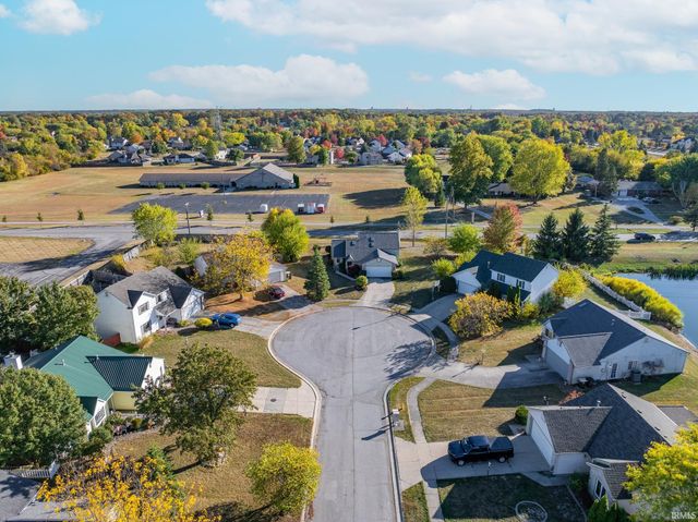 5734 Senna Court, Fort Wayne, IN 46804