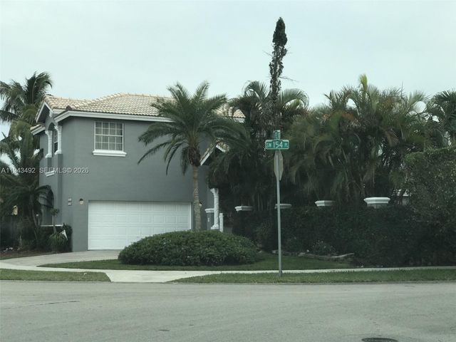 15448 SW 92nd St, Miami, FL 33196