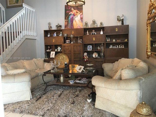 15448 SW 92nd St, Miami, FL 33196