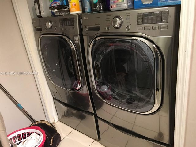 15448 SW 92nd St, Miami, FL 33196