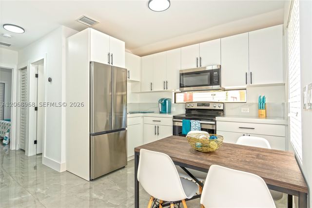 345 NW 53rd St A, Miami, FL 33127