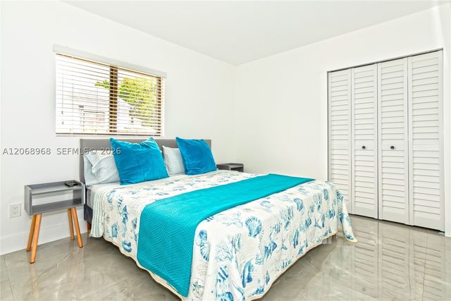345 NW 53rd St A, Miami, FL 33127