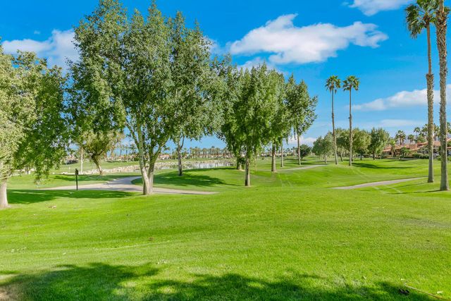 54310 Riviera, La Quinta, CA 92253