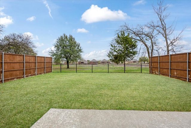 2805 Dover Drive, Mckinney, TX 75069