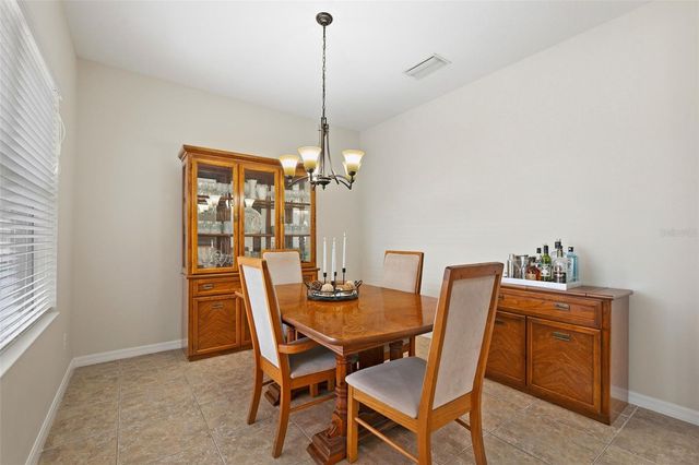 11904 FOREST PARK CIRCLE, Bradenton, FL 34211