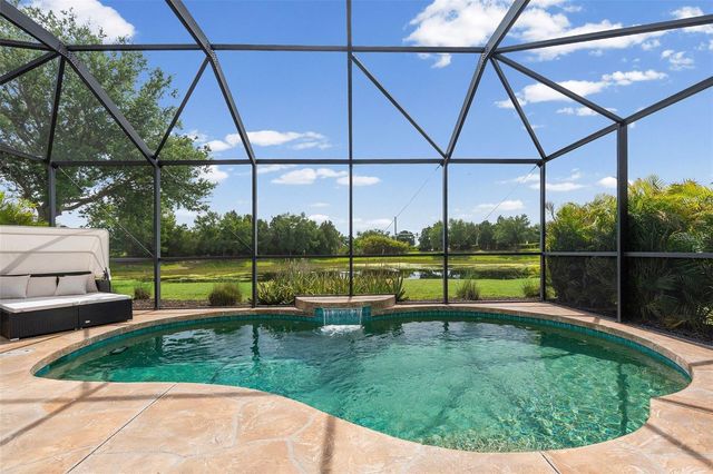 11904 FOREST PARK CIRCLE, Bradenton, FL 34211