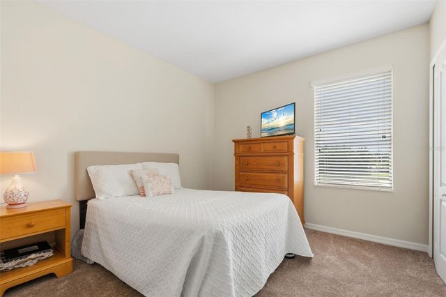 11904 FOREST PARK CIRCLE, Bradenton, FL 34211