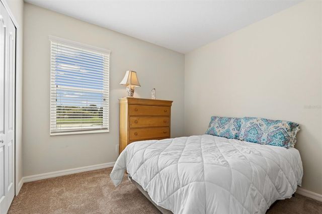 11904 FOREST PARK CIRCLE, Bradenton, FL 34211