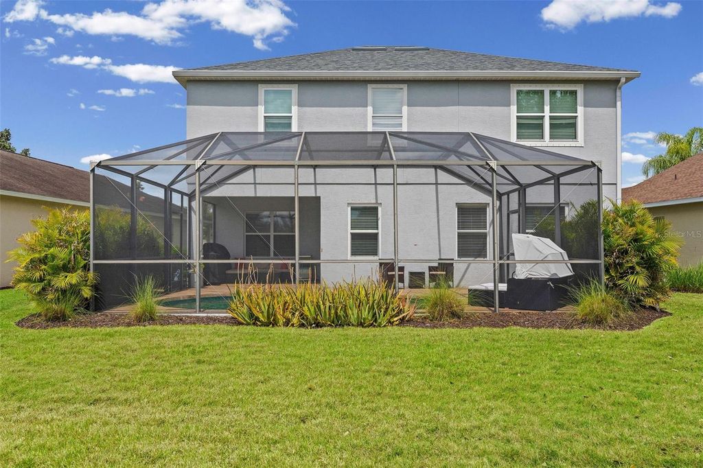 Image 52 of property listing at 11904 FOREST PARK CIRCLE, Bradenton, FL 34211