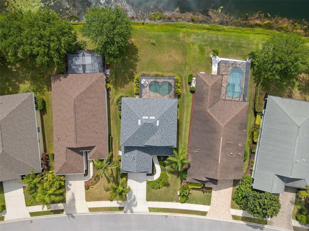 Image 57 of property listing at 11904 FOREST PARK CIRCLE, Bradenton, FL 34211