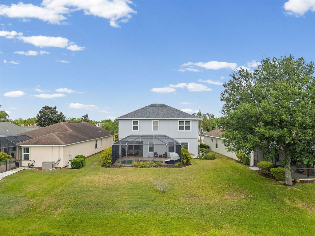 Image 59 of property listing at 11904 FOREST PARK CIRCLE, Bradenton, FL 34211