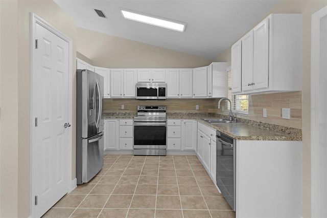 16280 SE 92ND TERRACE, Summerfield, FL 34491