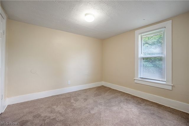 1152 Manning Avenue, Akron, OH 44307