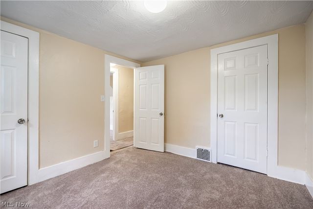 1152 Manning Avenue, Akron, OH 44307
