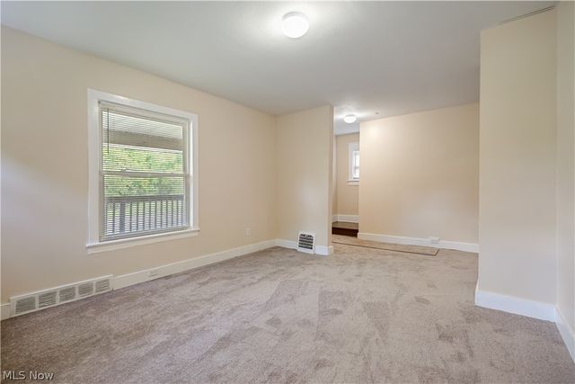 1152 Manning Avenue, Akron, OH 44307