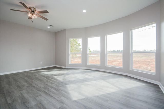 12328 N Chestnut Hills Drive, Conroe, TX 77303