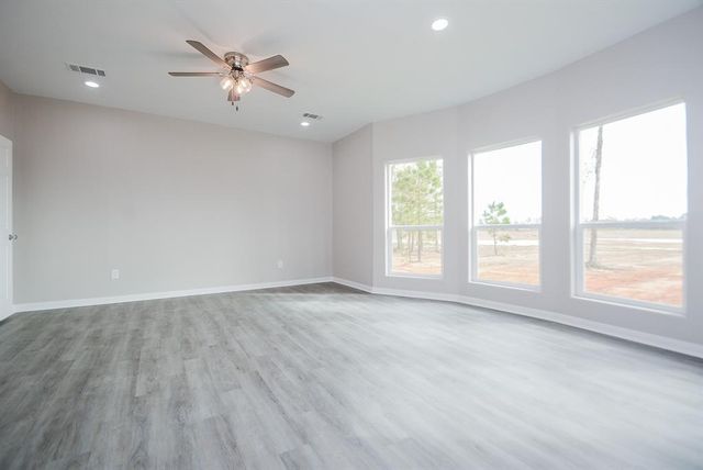 12328 N Chestnut Hills Drive, Conroe, TX 77303