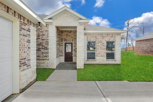12328 N Chestnut Hills Drive, Conroe, TX 77303
