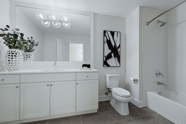 567 Hannah Lane, Hinsdale, IL 60521