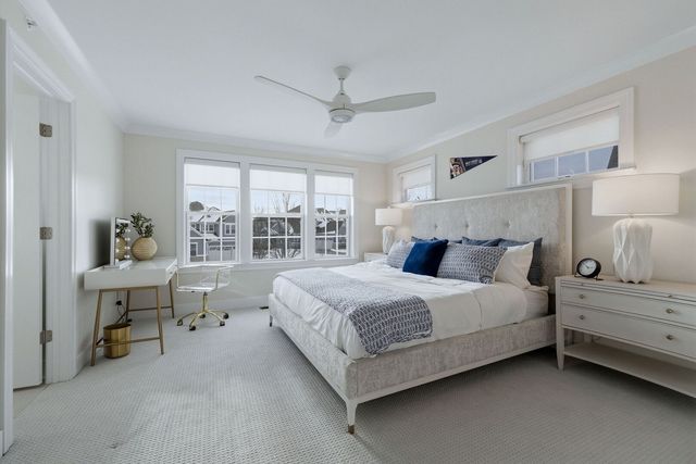 567 Hannah Lane, Hinsdale, IL 60521