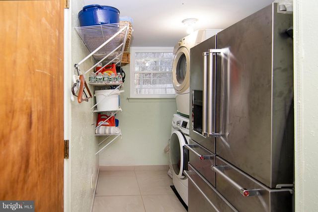 6 ASH CT, Sicklerville, NJ 08081