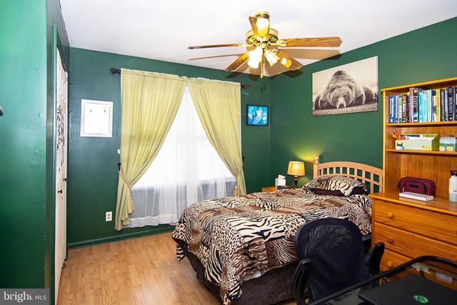 6 ASH CT, Sicklerville, NJ 08081