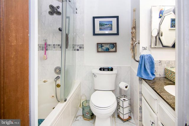 6 ASH CT, Sicklerville, NJ 08081