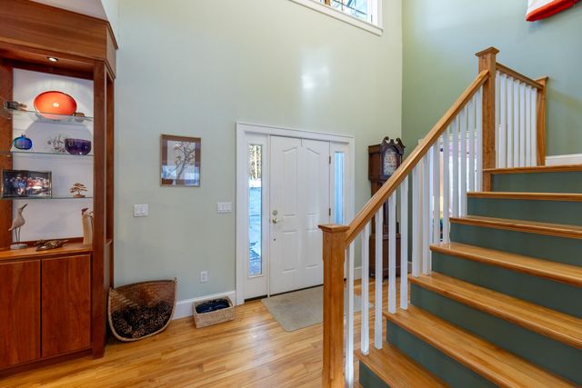 10 Dairy Lane, Hanover, NH 03755