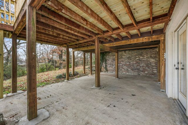 609 Coventry Rd, Knoxville, TN 37923