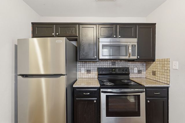 1304 Paco Trail, Denton, TX 76209