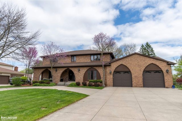 37900 Saddle Lane, Clinton Twp, MI 48036