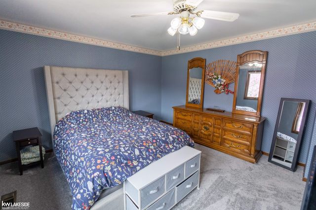 37900 Saddle Lane, Clinton Twp, MI 48036