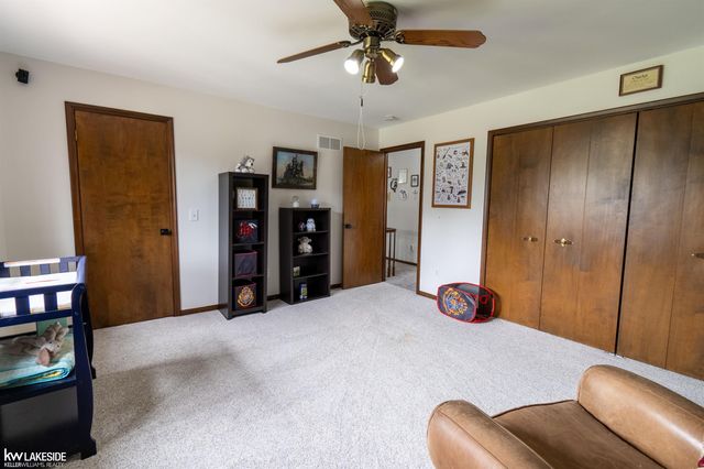 37900 Saddle Lane, Clinton Twp, MI 48036