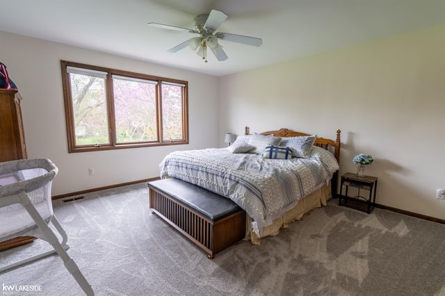 37900 Saddle Lane, Clinton Twp, MI 48036