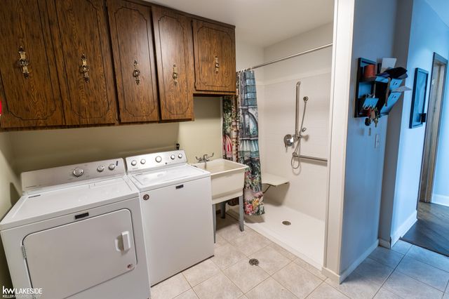 37900 Saddle Lane, Clinton Twp, MI 48036