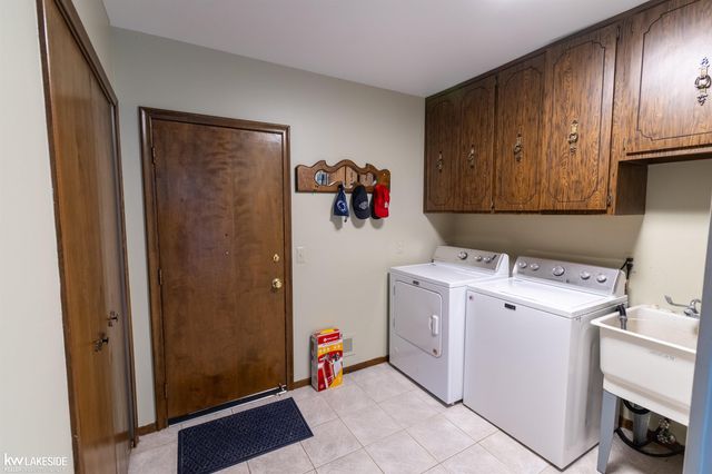 37900 Saddle Lane, Clinton Twp, MI 48036