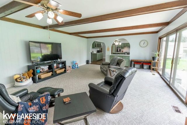 37900 Saddle Lane, Clinton Twp, MI 48036