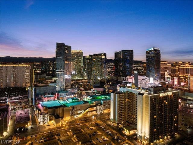 3722 South Las Vegas Boulevard 2402, Las Vegas, NV 89158