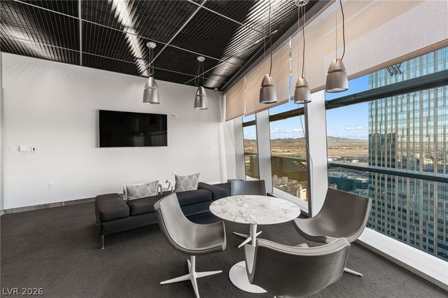 3722 South Las Vegas Boulevard 2402, Las Vegas, NV 89158