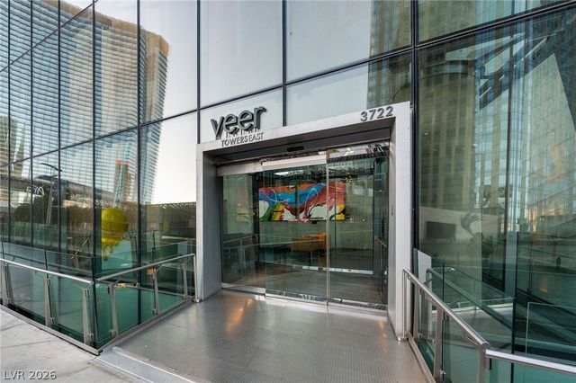 3722 South Las Vegas Boulevard 2402, Las Vegas, NV 89158