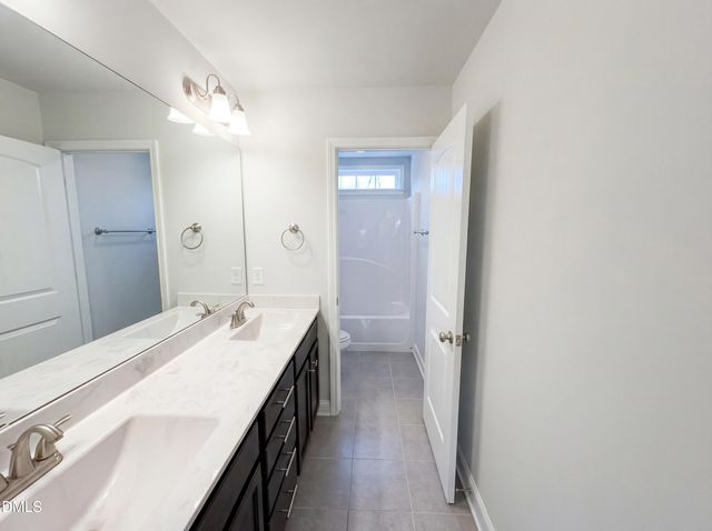 4153 Weavers Pond Drive, Zebulon, NC 27597