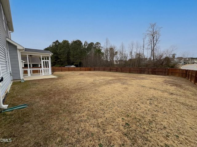 4153 Weavers Pond Drive, Zebulon, NC 27597